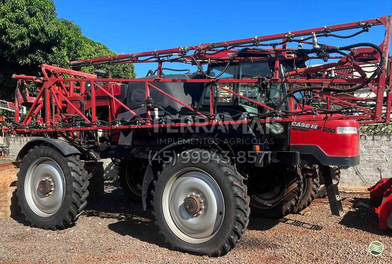 PULVERIZADOR CASE PATRIOT 350 Tração 4x4 Terra Mais Implementos Agrícolas TOLEDO PARANÁ PR
