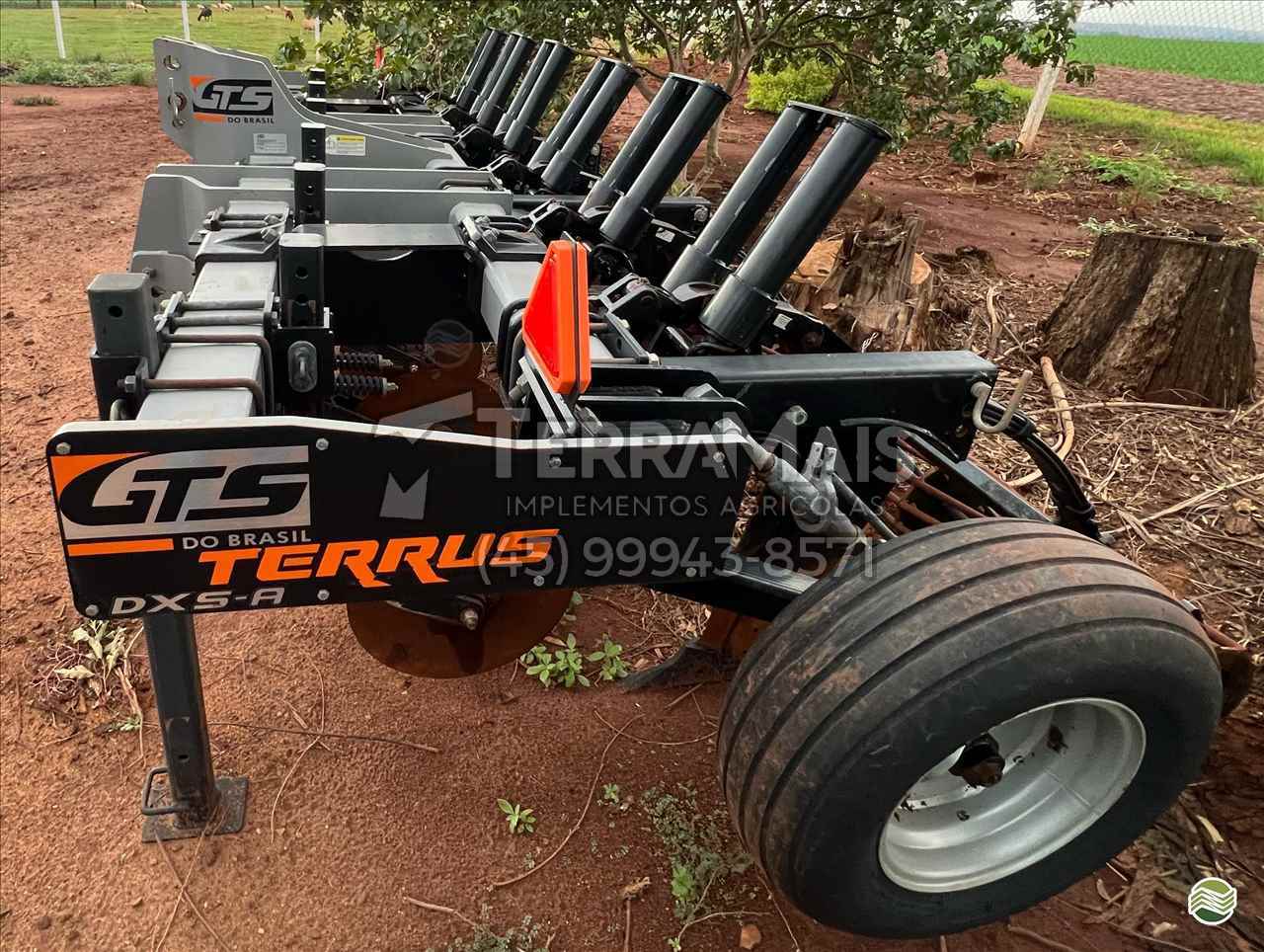 IMPLEMENTOS AGRICOLAS DESCOMPACTADOR MATA BROTO 6 HASTES Terra Mais Implementos Agrícolas TOLEDO PARANÁ PR