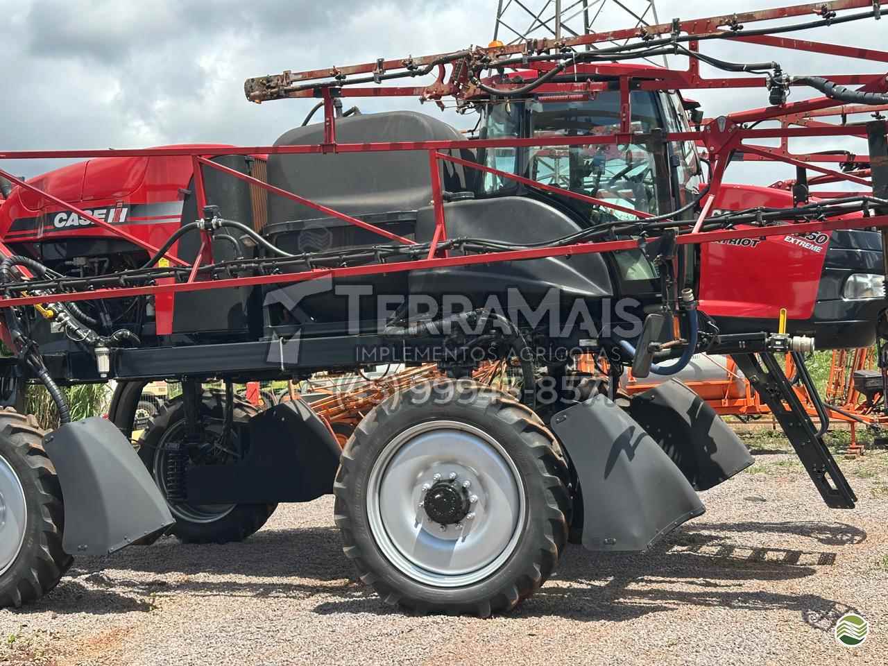 PULVERIZADOR CASE PATRIOT 250 Tração 4x4 Terra Mais Implementos Agrícolas TOLEDO PARANÁ PR