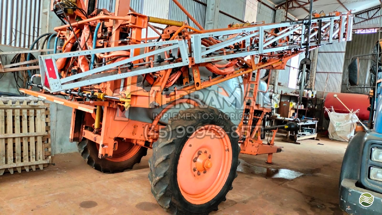 PULVERIZADOR JACTO ADVANCE 3000 AM24 Arrasto Terra Mais Implementos Agrícolas TOLEDO PARANÁ PR