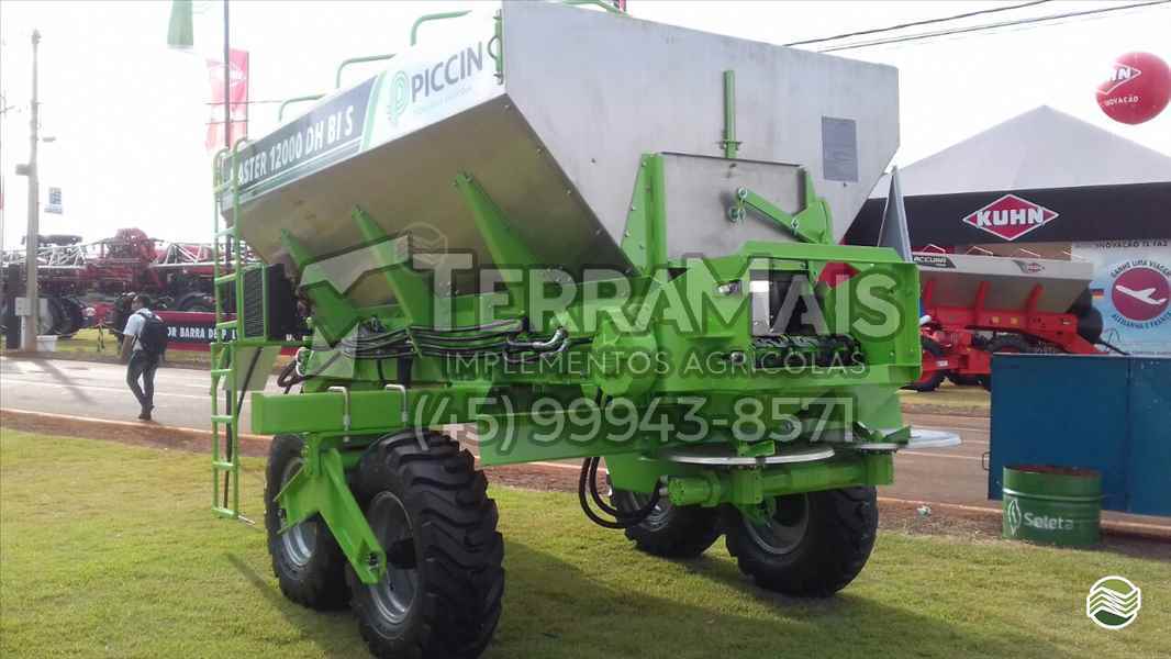 IMPLEMENTOS AGRICOLAS DISTRIBUIDOR CALCÁRIO 12000 Kg Terra Mais Implementos Agrícolas TOLEDO PARANÁ PR