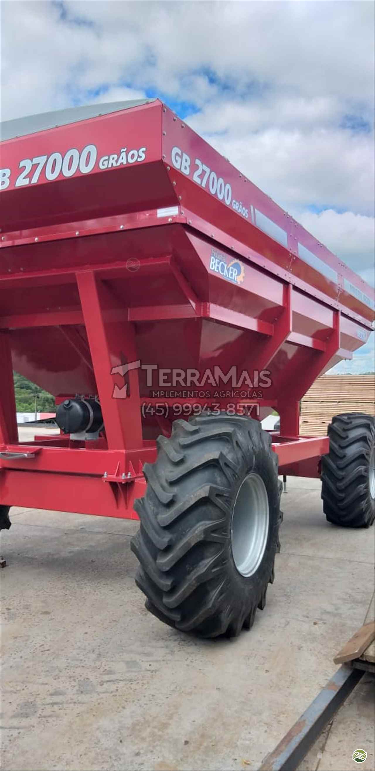 IMPLEMENTOS AGRICOLAS CARRETA BAZUKA GRANELEIRA 27000 Terra Mais Implementos Agrícolas TOLEDO PARANÁ PR