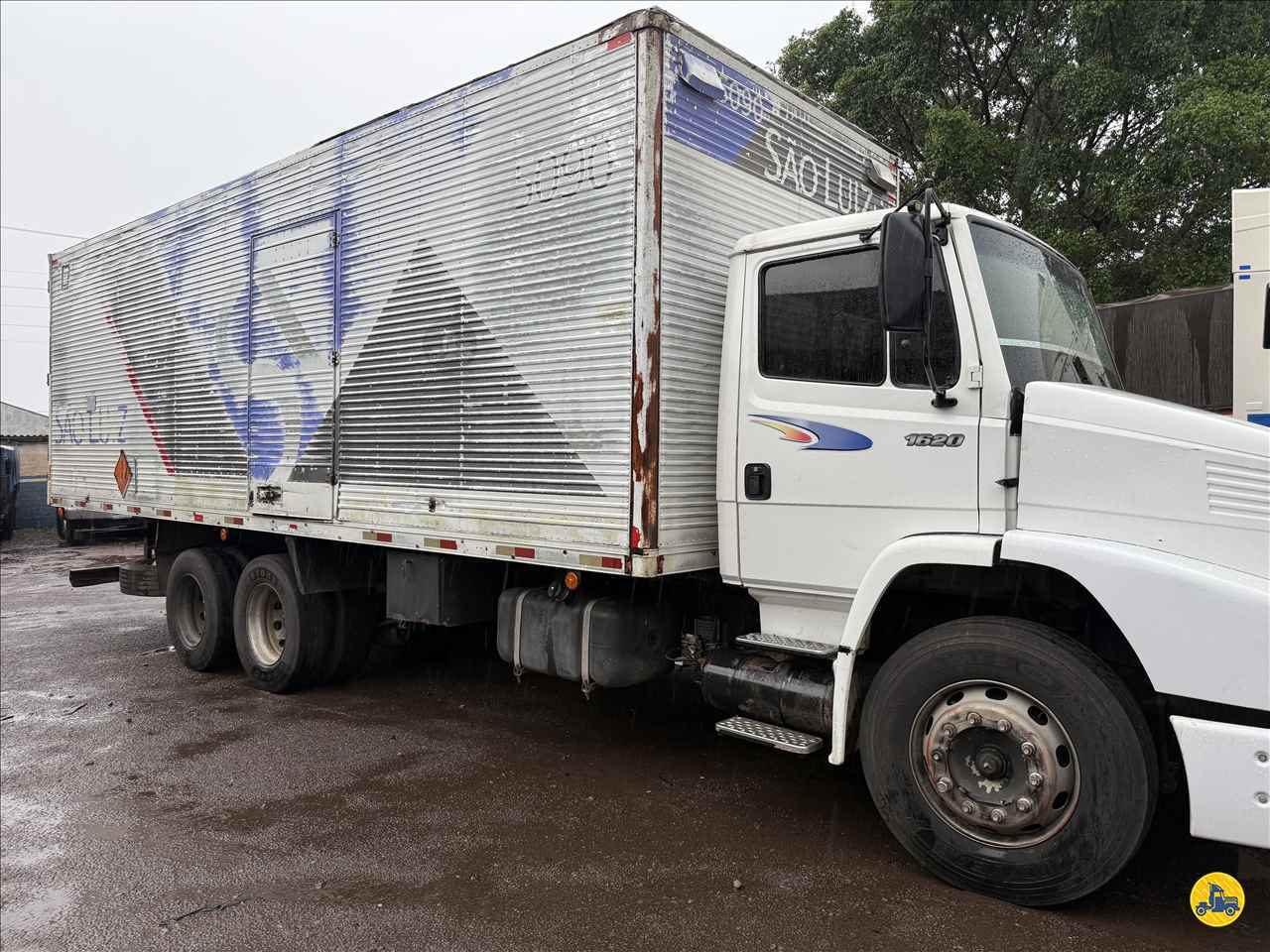 CAMINHAO MERCEDES-BENZ MB 1620 Baú Furgão Cavalo 6x2 Indio Bandeira Caminhões CAMPO MOURAO PARANÁ PR