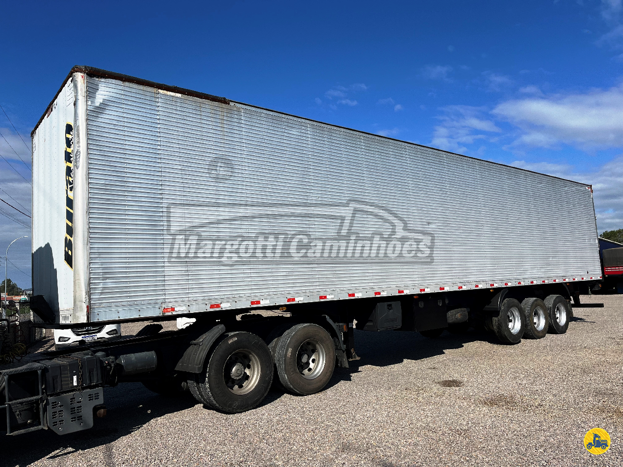 CARRETA SEMI-REBOQUE BAU FURGÃO Margotti Caminhões TUBARAO SANTA CATARINA SC