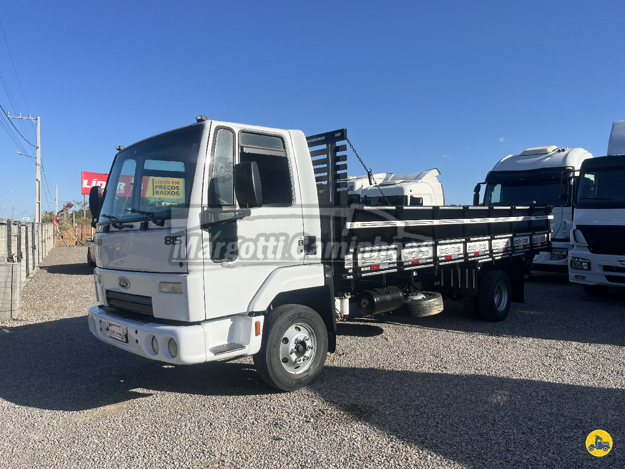 CAMINHAO FORD CARGO 815 Carga Seca 3/4 4x2 Margotti Caminhões TUBARAO SANTA CATARINA SC