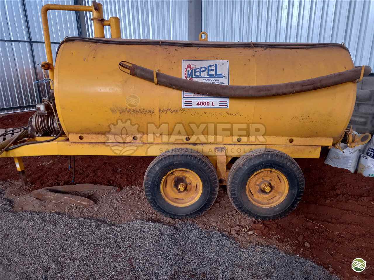 IMPLEMENTOS AGRICOLAS DISTRIBUIDOR ADUBO ORGÂNICO LÍQUIDO Maxifer Sangalli Agrícola CAMPINAS DO SUL RIO GRANDE DO SUL RS