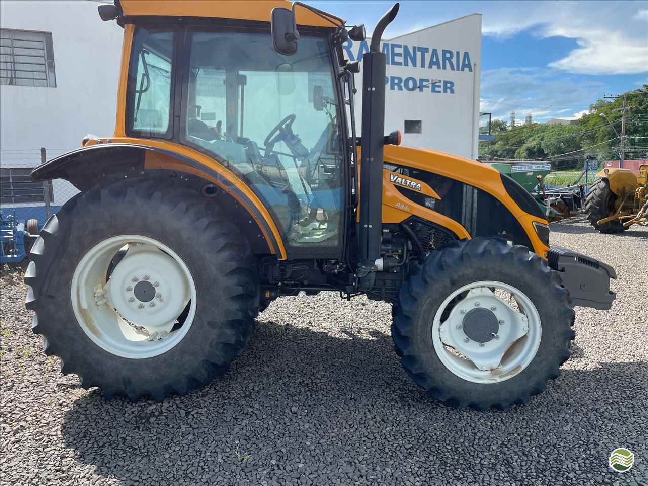TRATOR VALTRA VALTRA A84 Tração 4x4 Limeira Tratores LIMEIRA SÃO PAULO SP