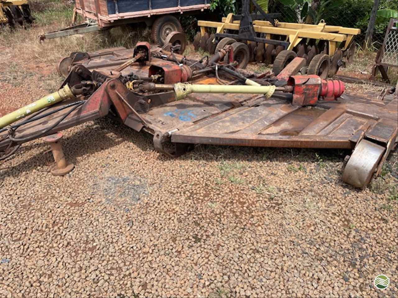 IMPLEMENTOS AGRICOLAS ROCADEIRA ROCADEIRA TRIPLA Limeira Tratores LIMEIRA SÃO PAULO SP