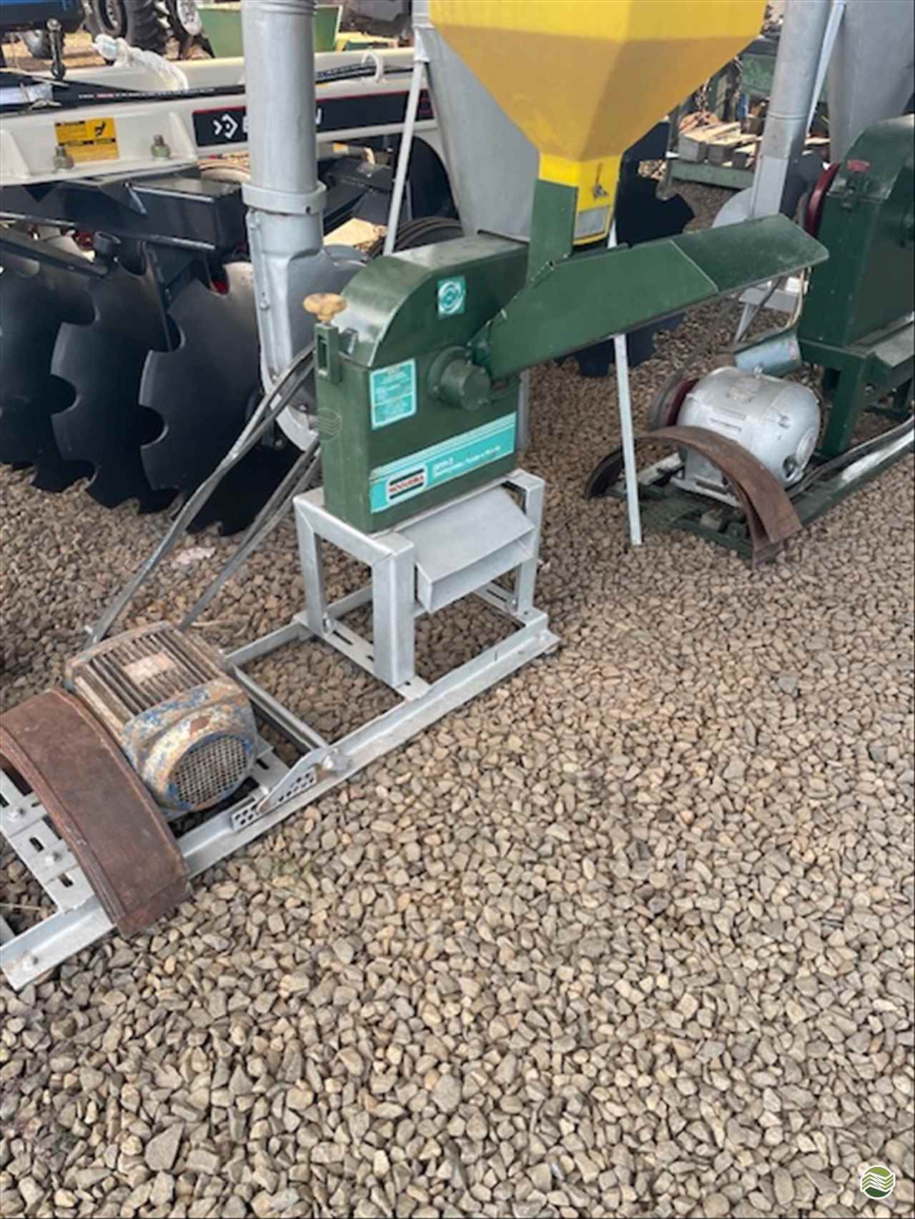 IMPLEMENTOS AGRICOLAS DESINTEGRADOR DESINTEGRADOR NOGUEIRA Limeira Tratores LIMEIRA SÃO PAULO SP