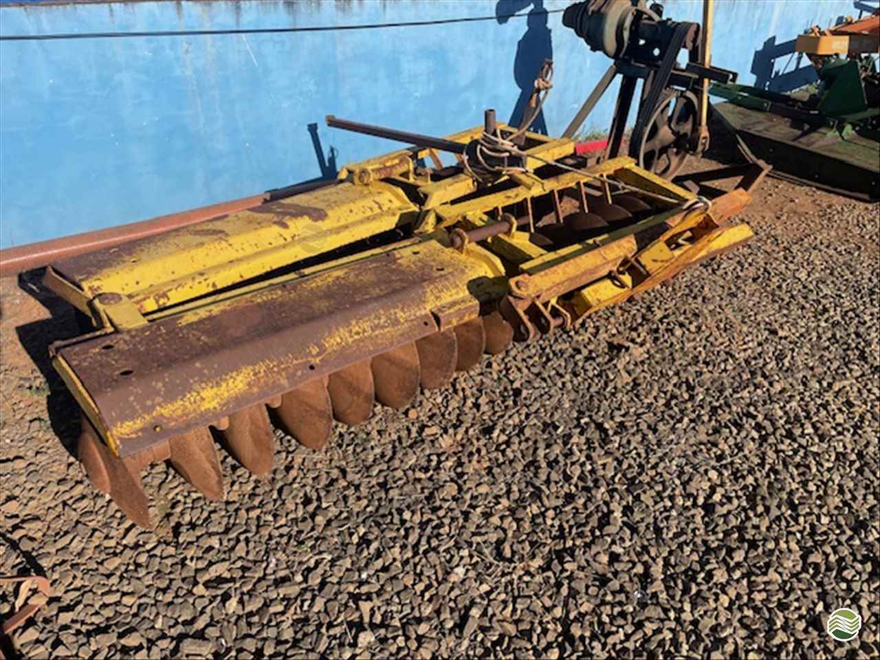 IMPLEMENTOS AGRICOLAS GRADE NIVELADORA NIVELADORA 32 DISCOS Limeira Tratores LIMEIRA SÃO PAULO SP