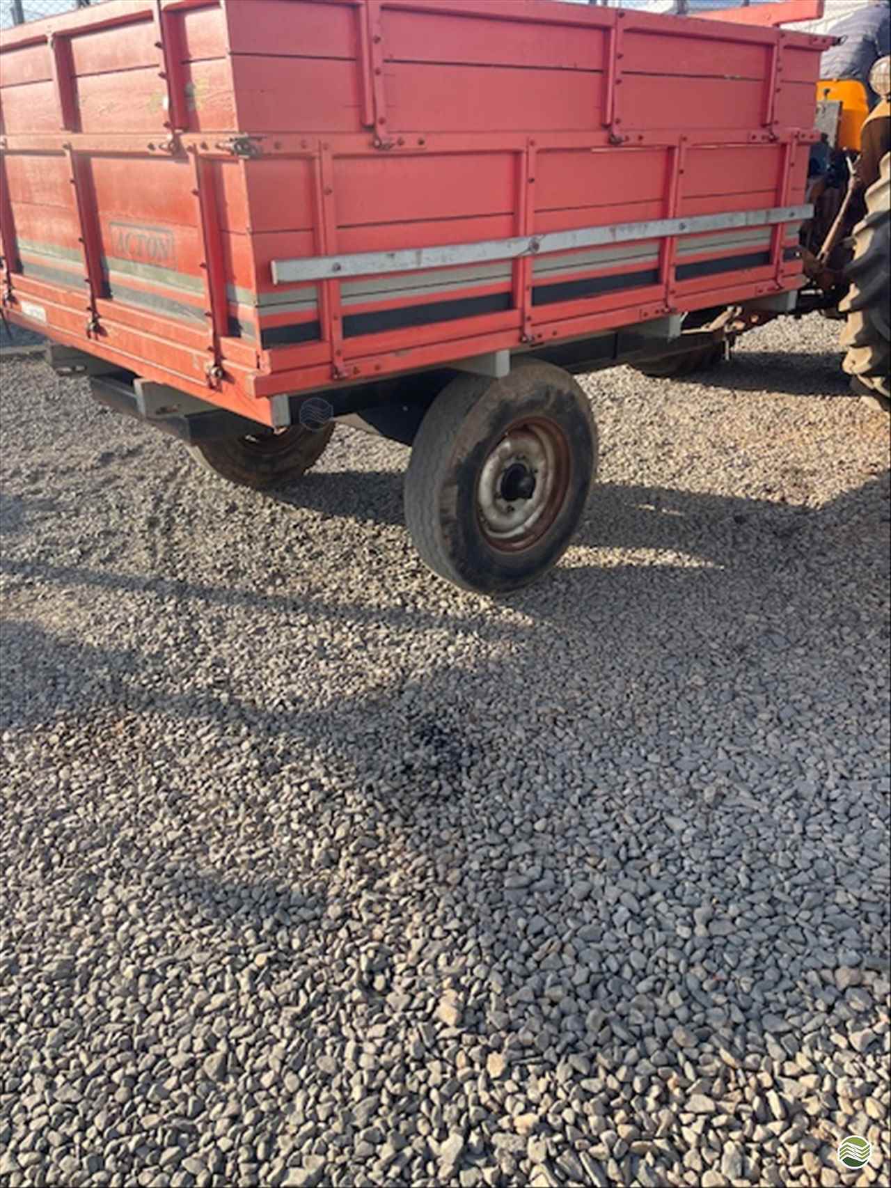 IMPLEMENTOS AGRICOLAS CARRETA AGRÍCOLA CARRETA BASCULANTE Limeira Tratores LIMEIRA SÃO PAULO SP