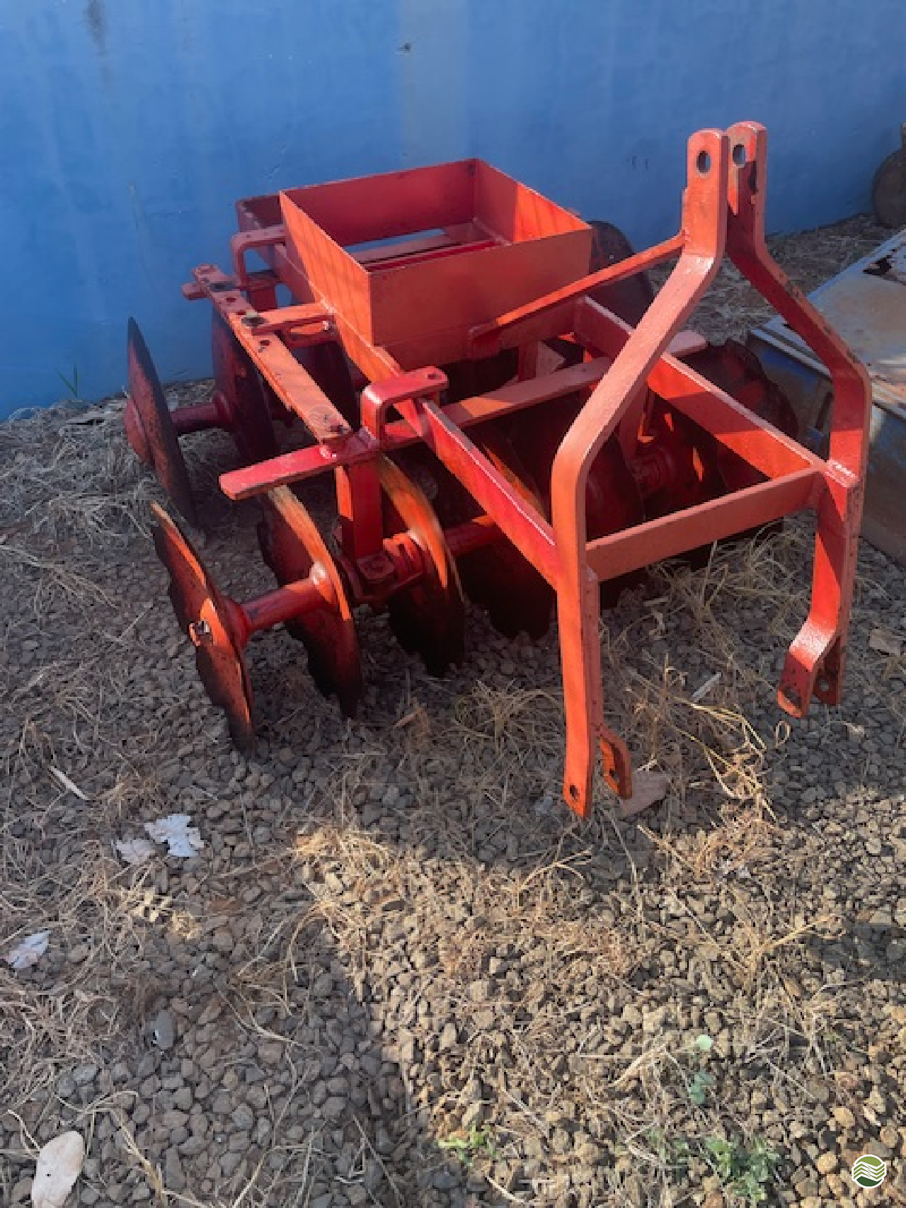 IMPLEMENTOS AGRICOLAS GRADE NIVELADORA GRADE HIDRÁULICA Limeira Tratores LIMEIRA SÃO PAULO SP