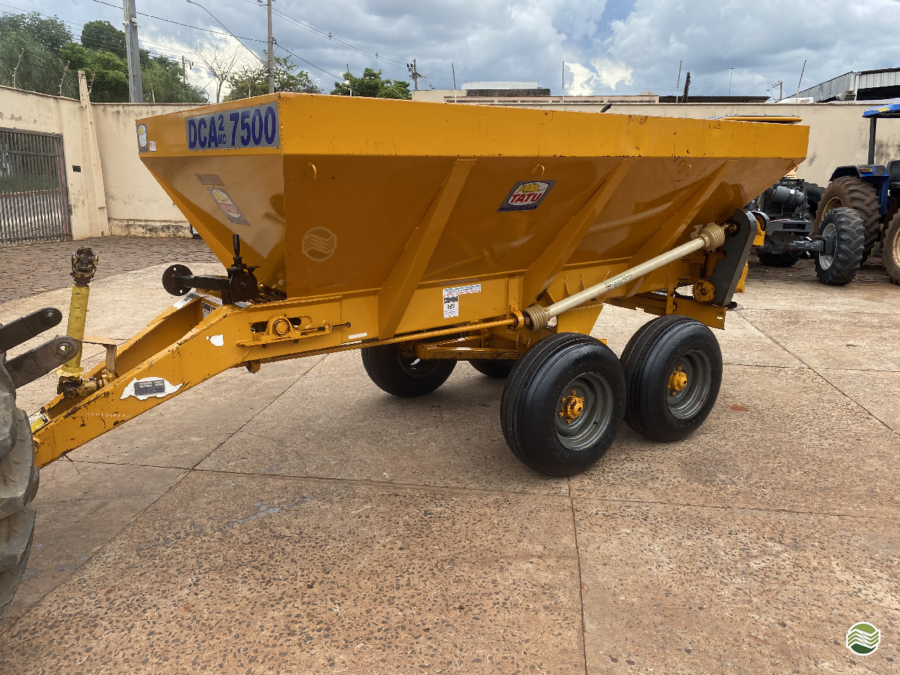 CALCÁRIO 7500 Kg de Edin Tratores