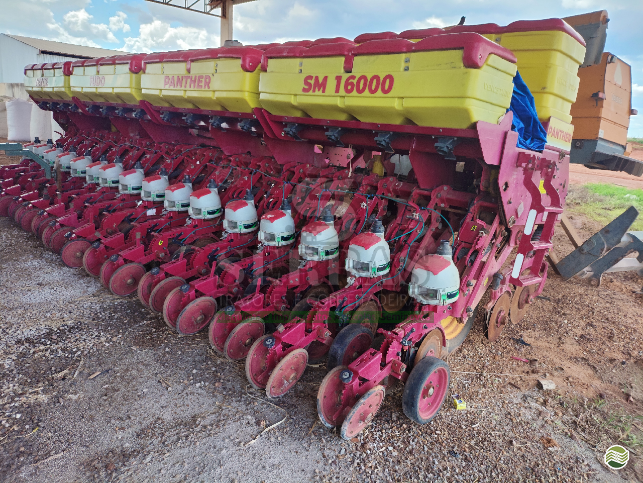 PLANTADEIRA VENCE TUDO PREMIUM 16000 Serras Tratores TANGARA DA SERRA MATO GROSSO MT