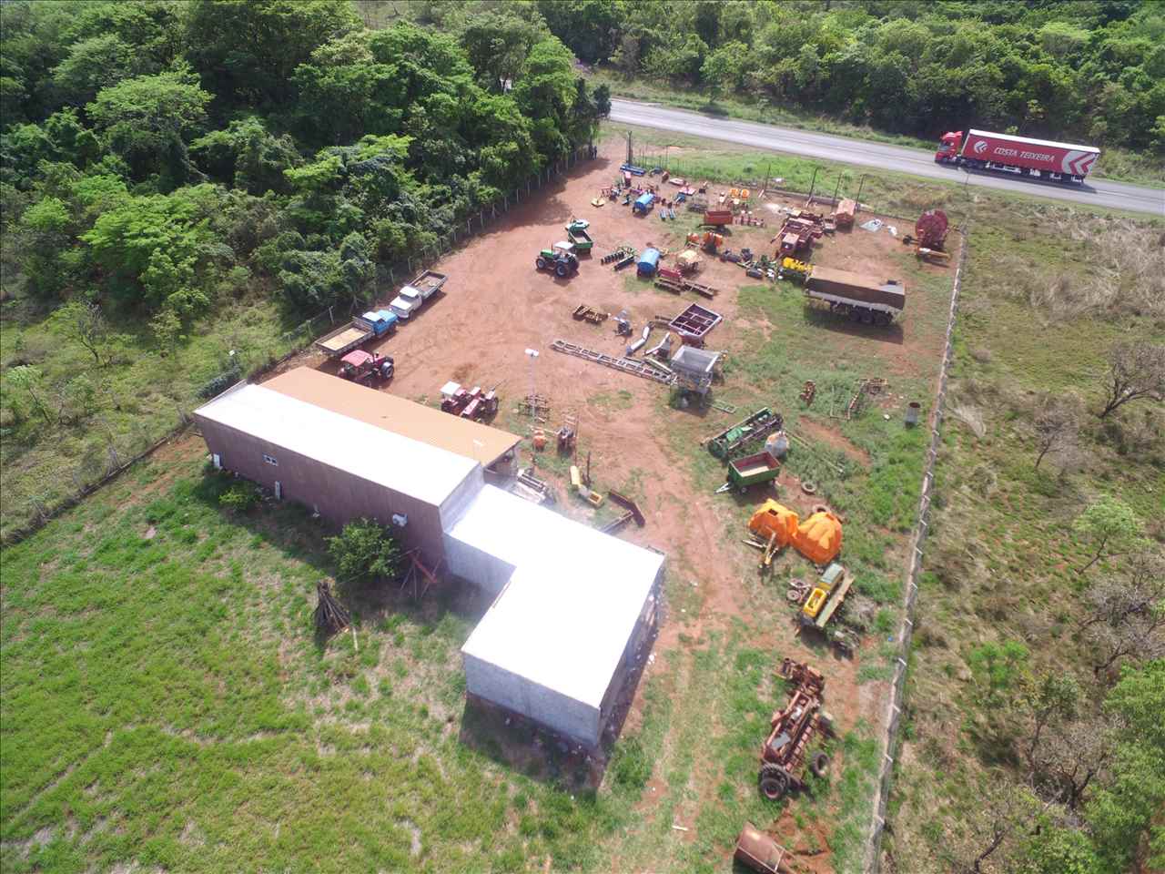 Marcão Tratores na cidade de UBERABA/MG