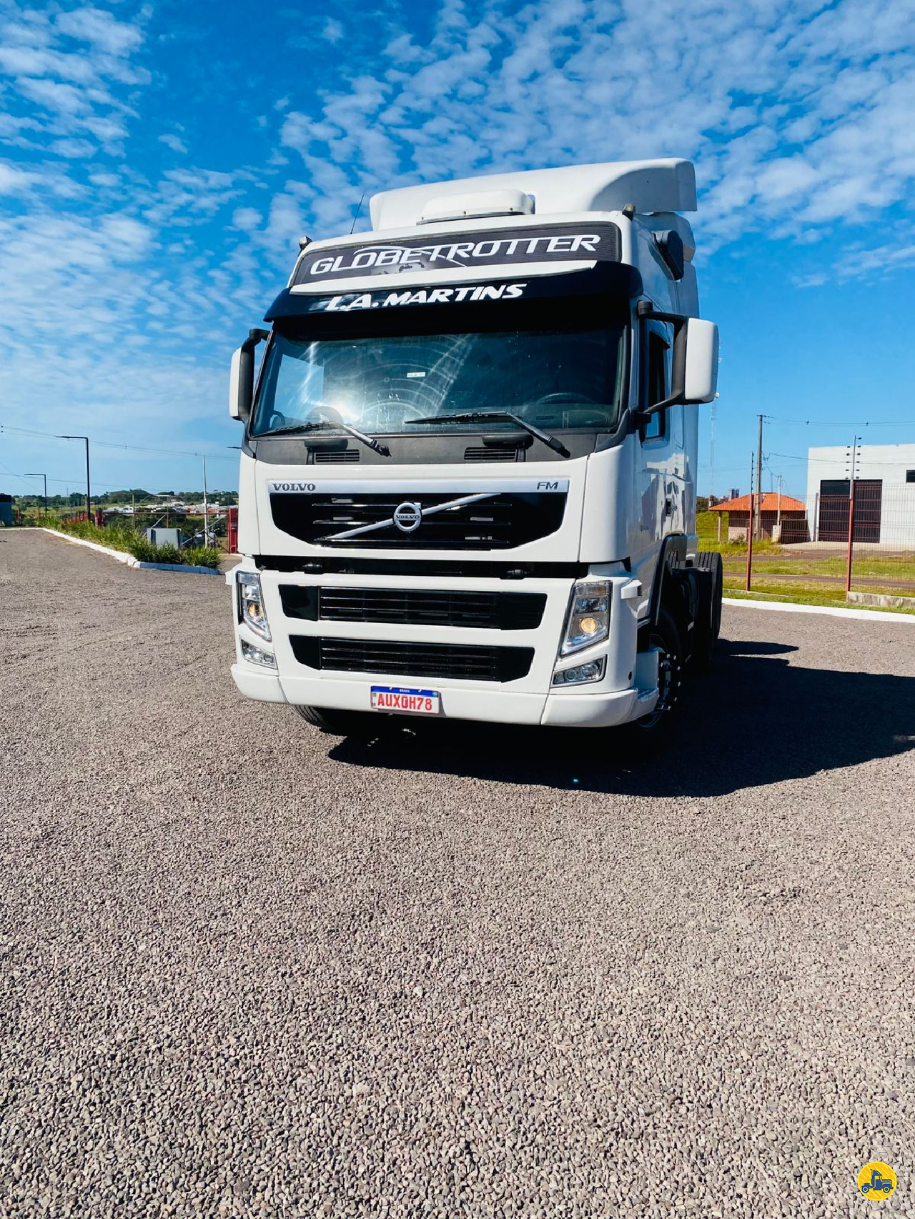 CAMINHAO VOLVO VOLVO FM 370 Cavalo Mecânico Cavalo 4x2 Edmilson Caminhões Usados UMUARAMA PARANÁ PR