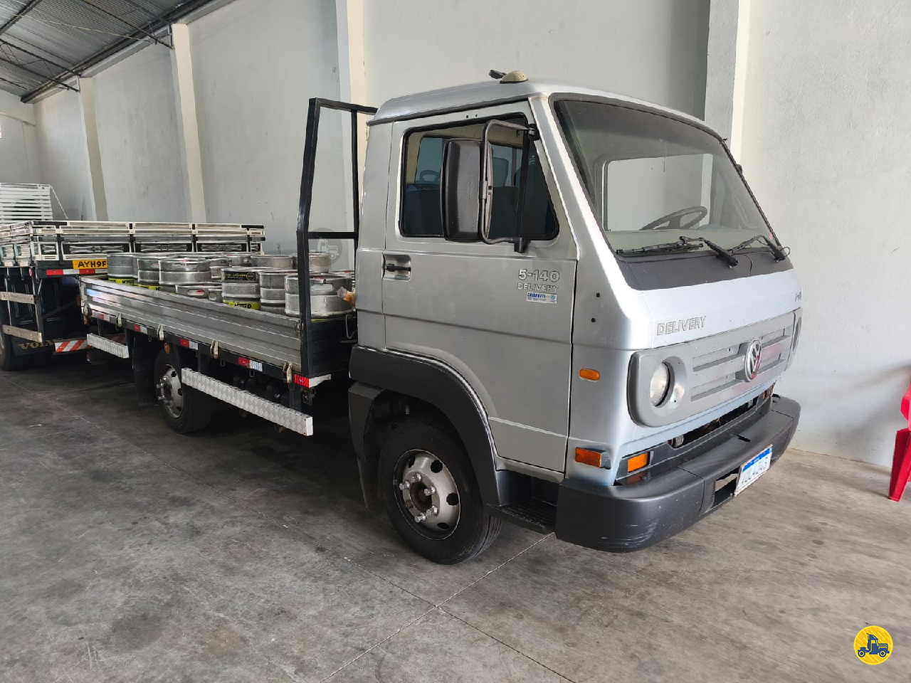 CAMINHAO VOLKSWAGEN VW 5140 Carga Seca 3/4 4x2 Edmilson Caminhões Usados UMUARAMA PARANÁ PR