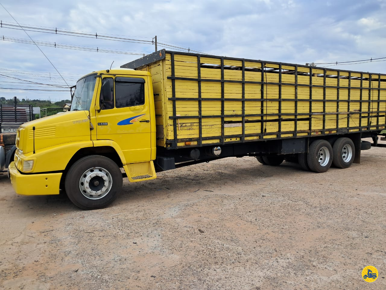 CAMINHAO MERCEDES-BENZ MB 1418 Boiadeiro Truck 6x2 Edmilson Caminhões Usados UMUARAMA PARANÁ PR