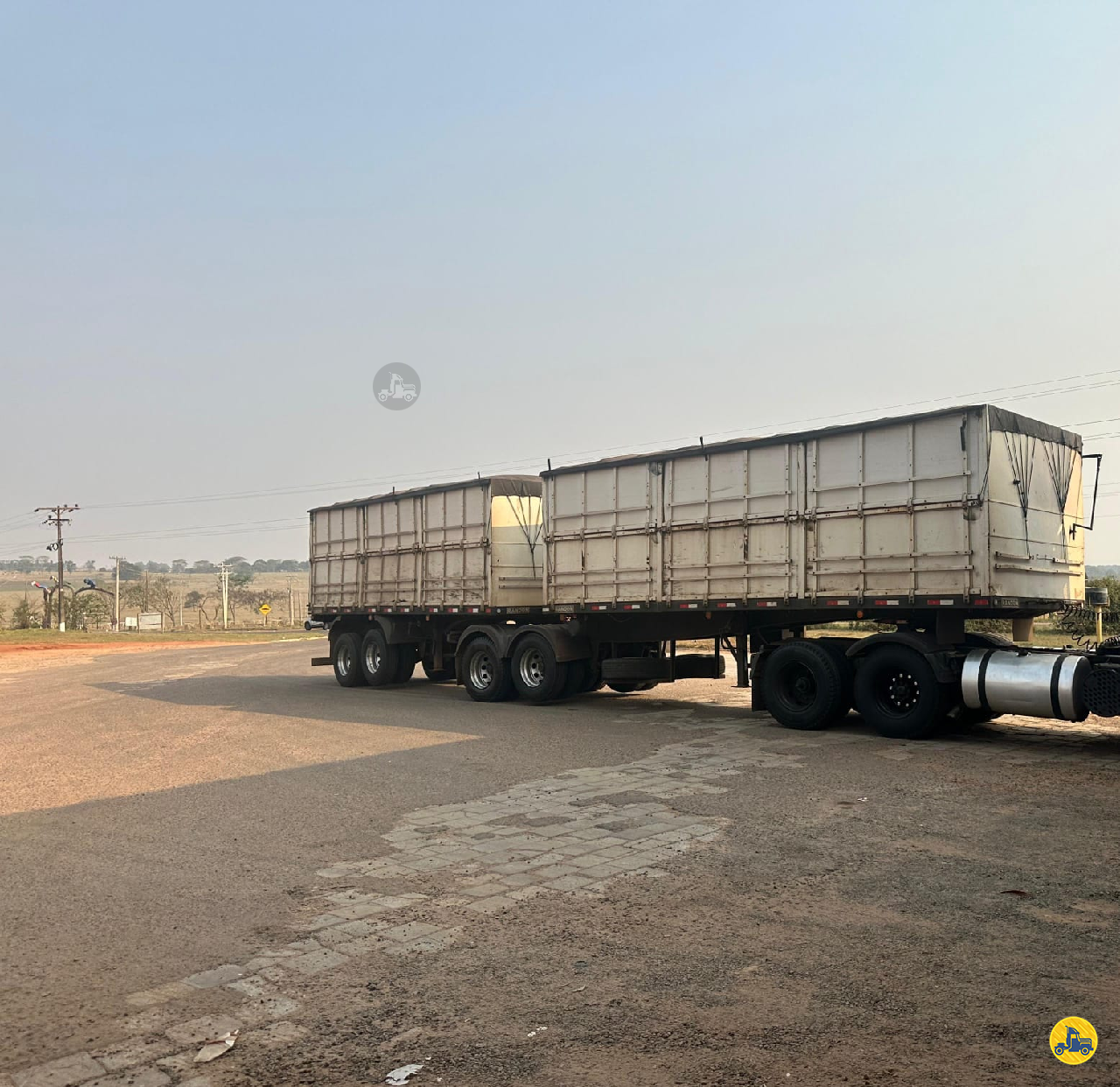 CARRETA BITREM GRANELEIRO Edmilson Caminhões Usados UMUARAMA PARANÁ PR