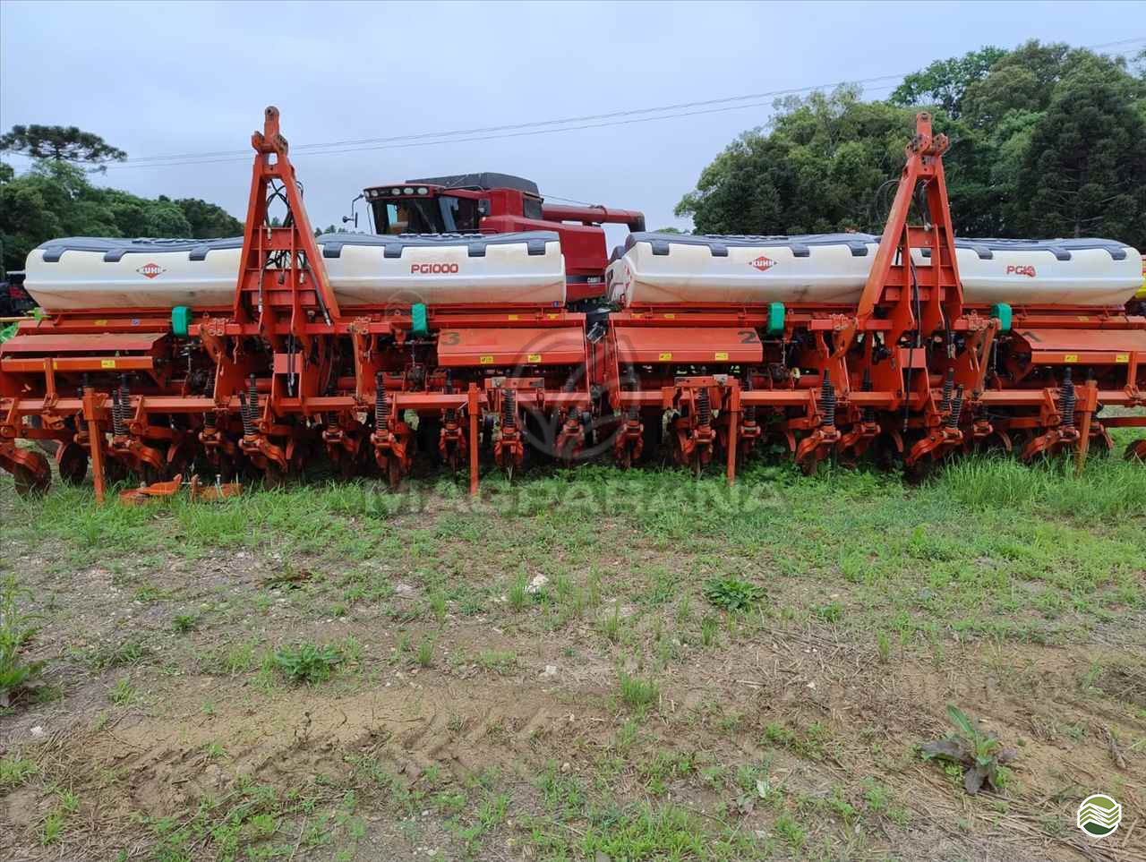 PLANTADEIRA KUHN PG 10000 EXTRA Magparaná - Massey IRATI PARANÁ PR