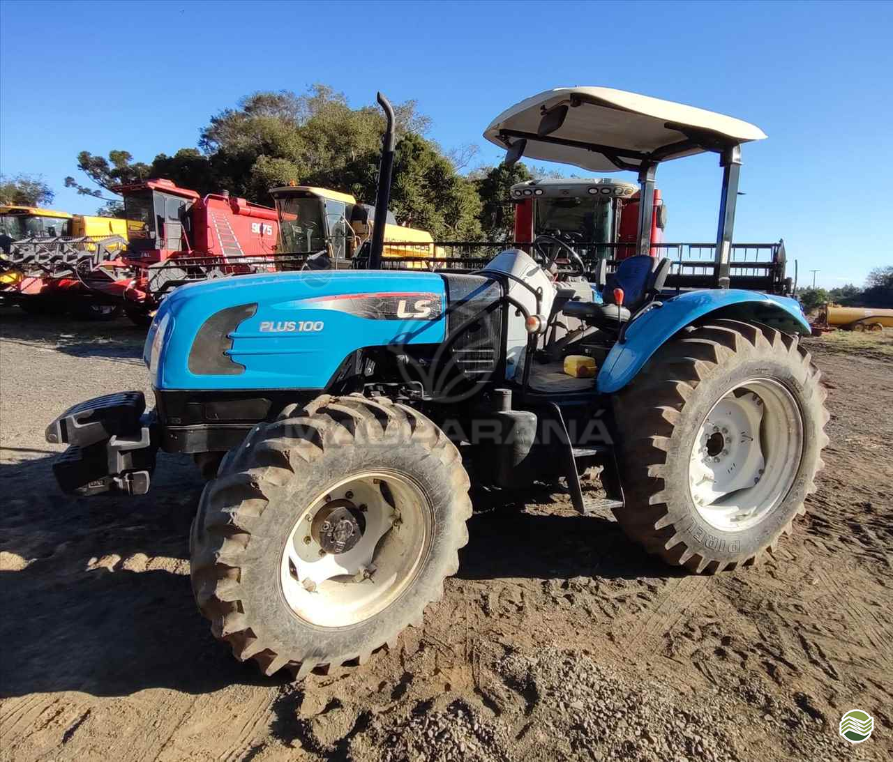 TRATOR LS TRACTOR LS PLUS 100 Tração 4x4 Magparaná - Massey IRATI PARANÁ PR