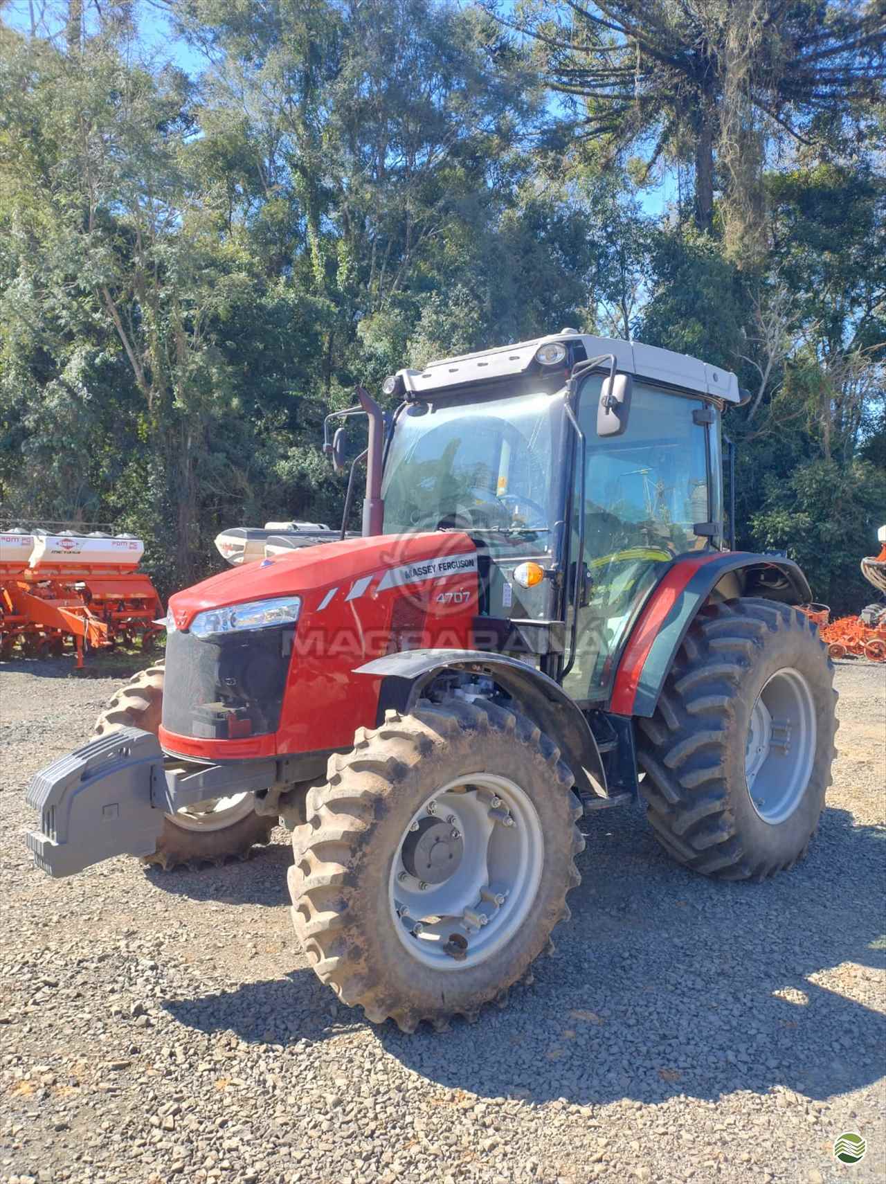 TRATOR MASSEY FERGUSON MF 4707 Tração 4x4 Magparaná - Massey IRATI PARANÁ PR