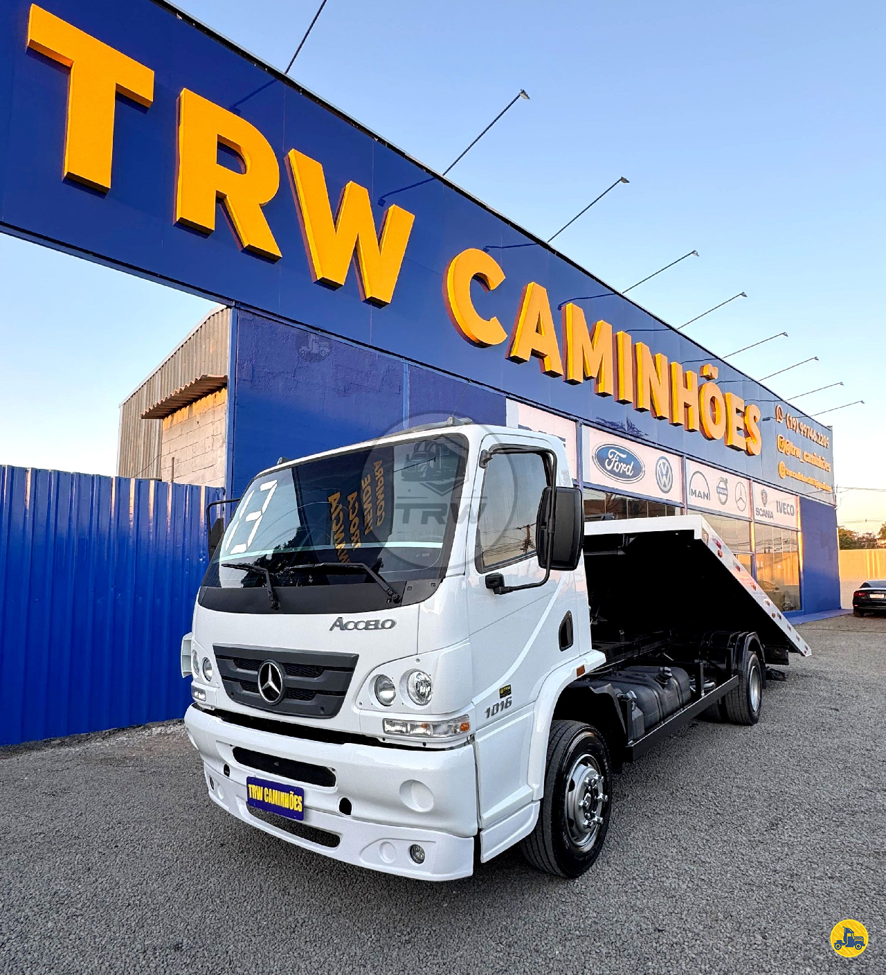 CAMINHAO MERCEDES-BENZ MB 1016 Plataforma Guincho 3/4 4x2 TRW Caminhões  CAMPINAS SÃO PAULO SP