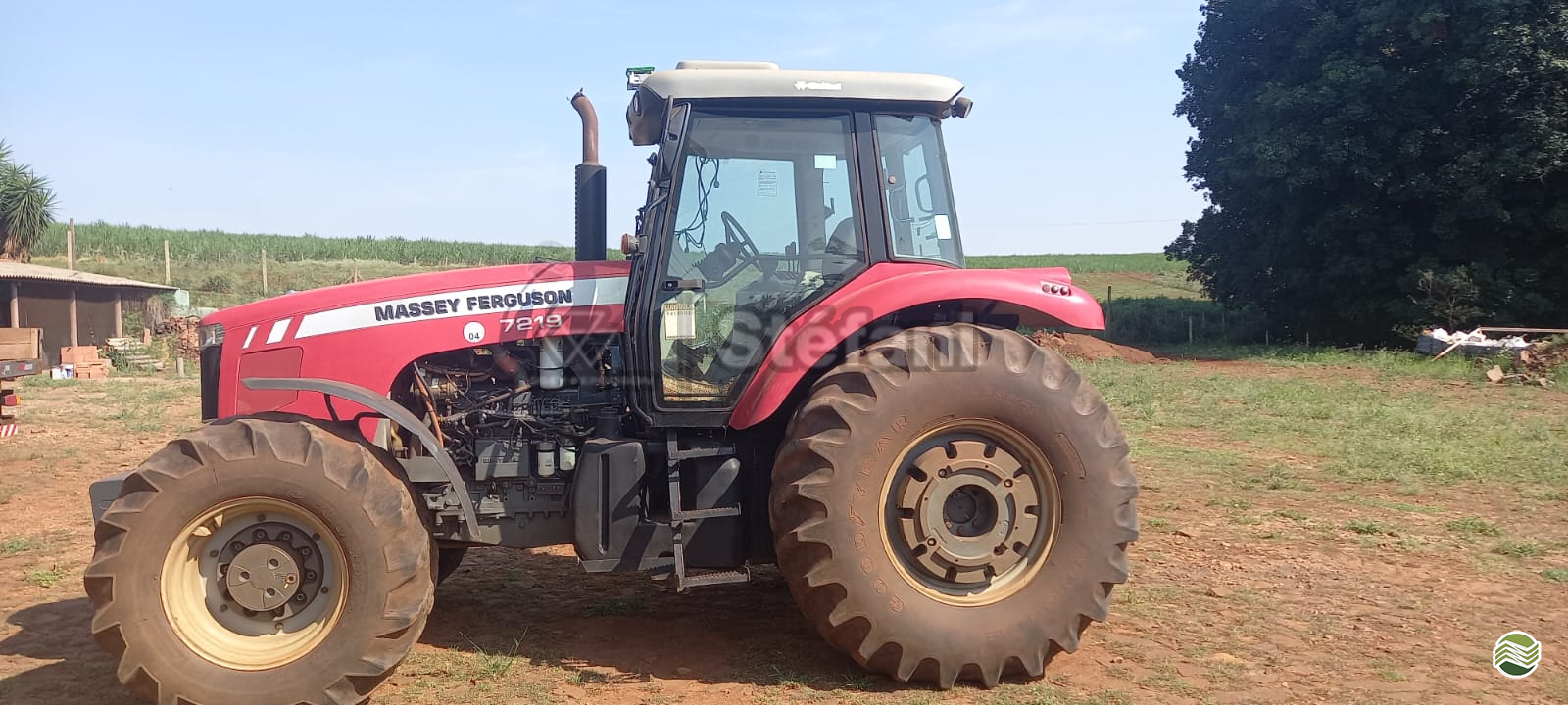 TRATOR MASSEY FERGUSON MF 7219 Tração 4x4 Stéfani - Massey Ferguson RIBEIRAO PRETO SÃO PAULO SP
