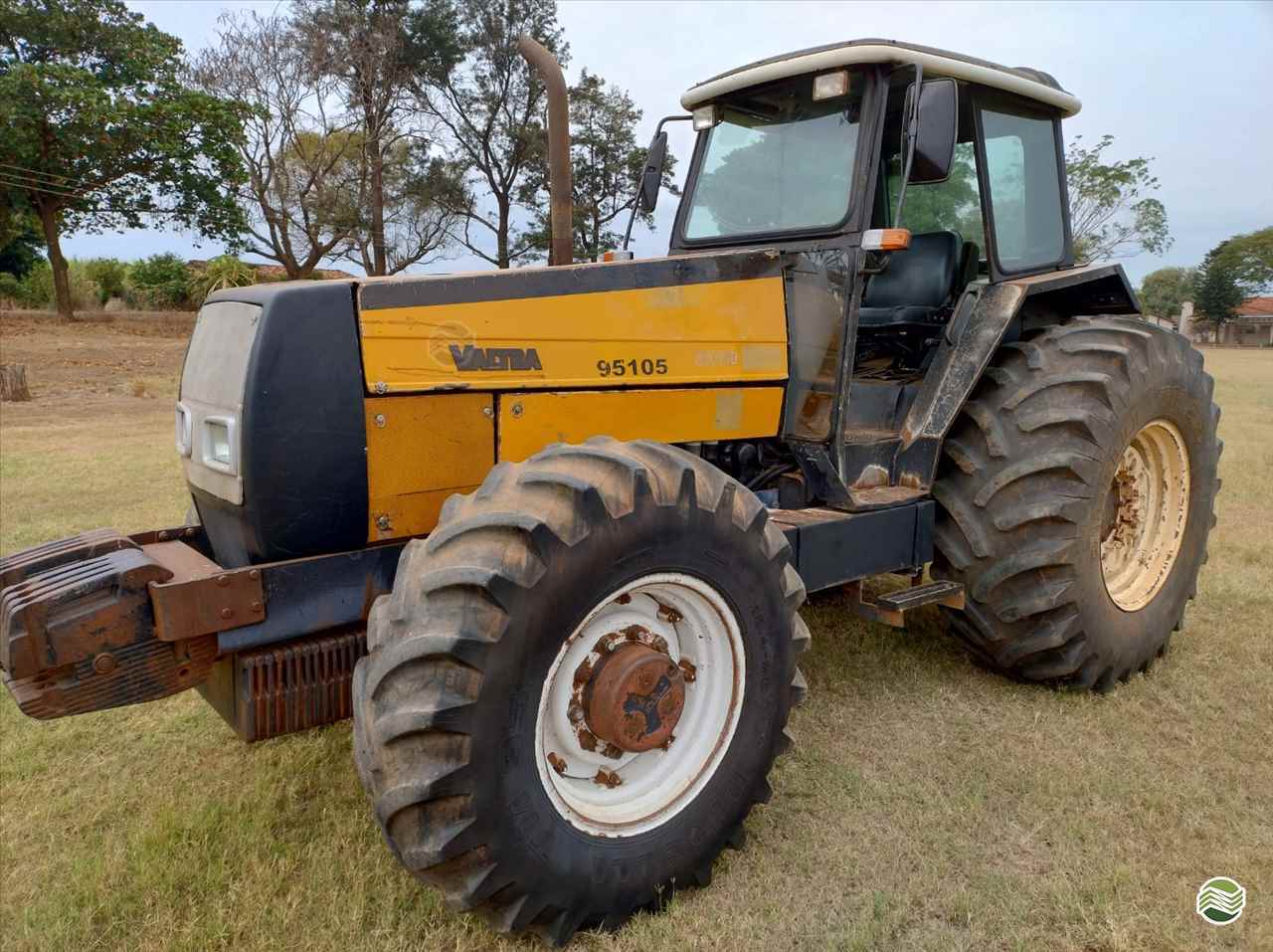 TRATOR VALTRA VALTRA BH 180 Tração 4x4 Manoel Tratores CATANDUVA SÃO PAULO SP