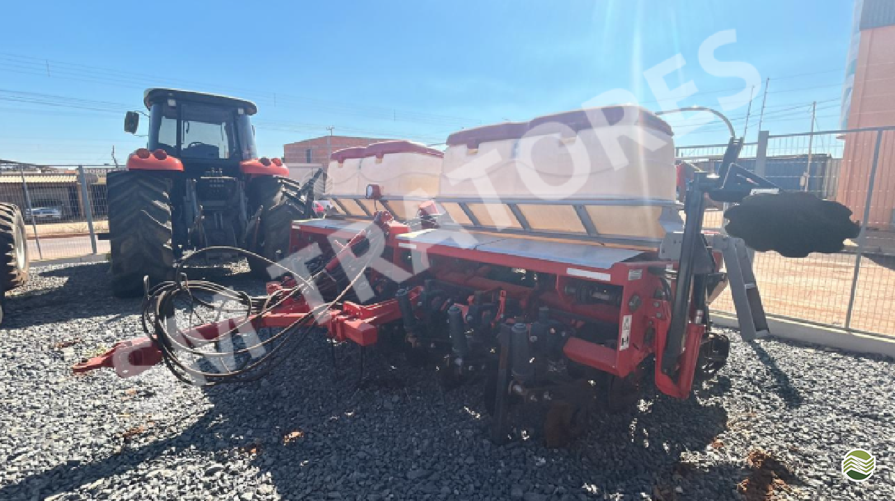 PLANTADEIRA JUMIL JM 3090 SM Tratores - Massey - Matriz FORMOSA GOIAS GO