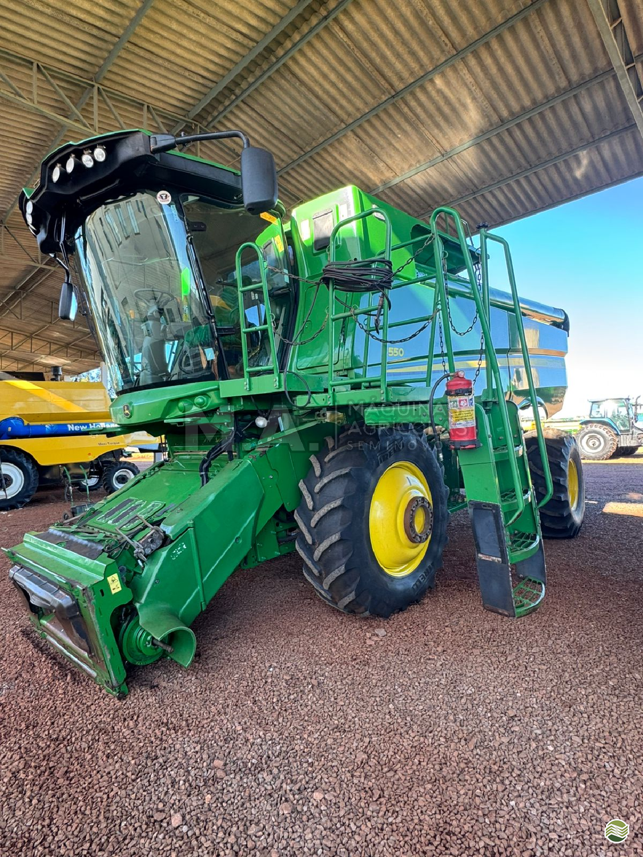 COLHEITADEIRA JOHN DEERE JOHN DEERE S550 M.A. Máquinas Agrícolas - Campo Mourão CAMPO MOURAO PARANÁ PR