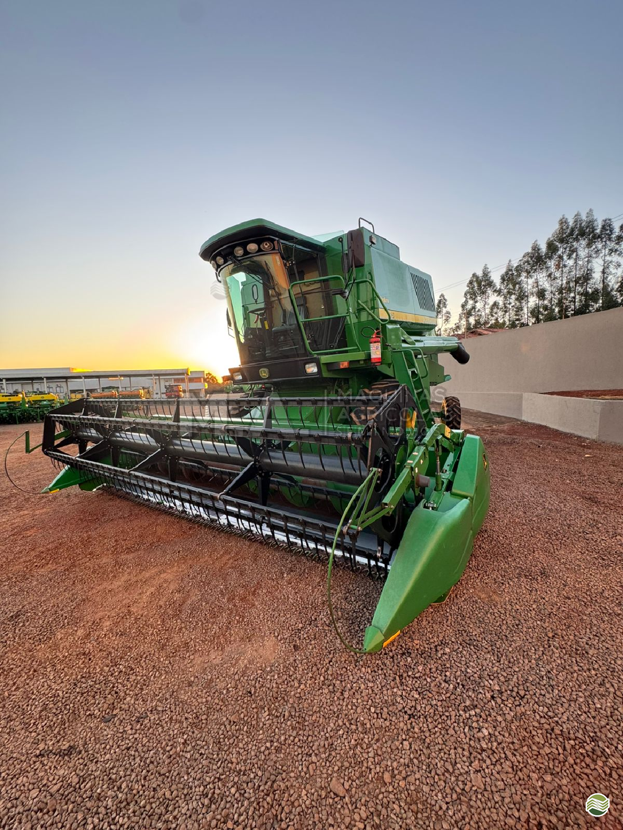 COLHEITADEIRA JOHN DEERE JOHN DEERE 1175 M.A. Máquinas Agrícolas - Campo Mourão CAMPO MOURAO PARANÁ PR