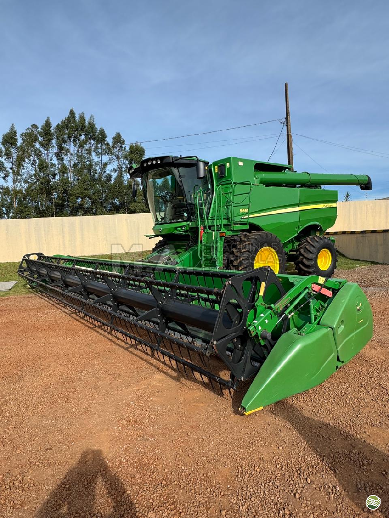 COLHEITADEIRA JOHN DEERE JOHN DEERE S660 M.A. Máquinas Agrícolas - Campo Mourão CAMPO MOURAO PARANÁ PR