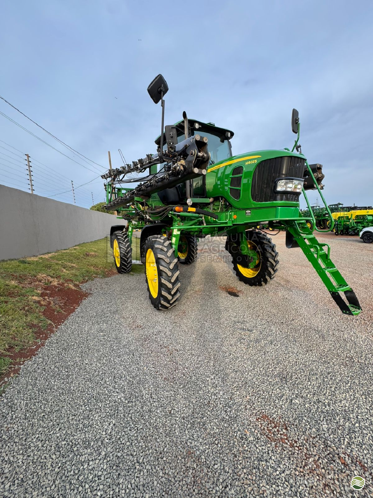 JOHN DEERE M4025 de M.A. Máquinas Agrícolas - Campo Mourão