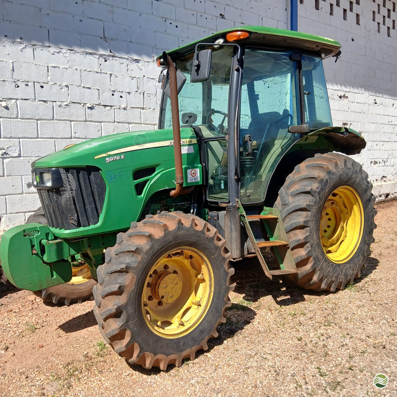 TRATOR JOHN DEERE JOHN DEERE 5078E Tração 4x4 Terraverde Rental - SP CASA BRANCA SÃO PAULO SP