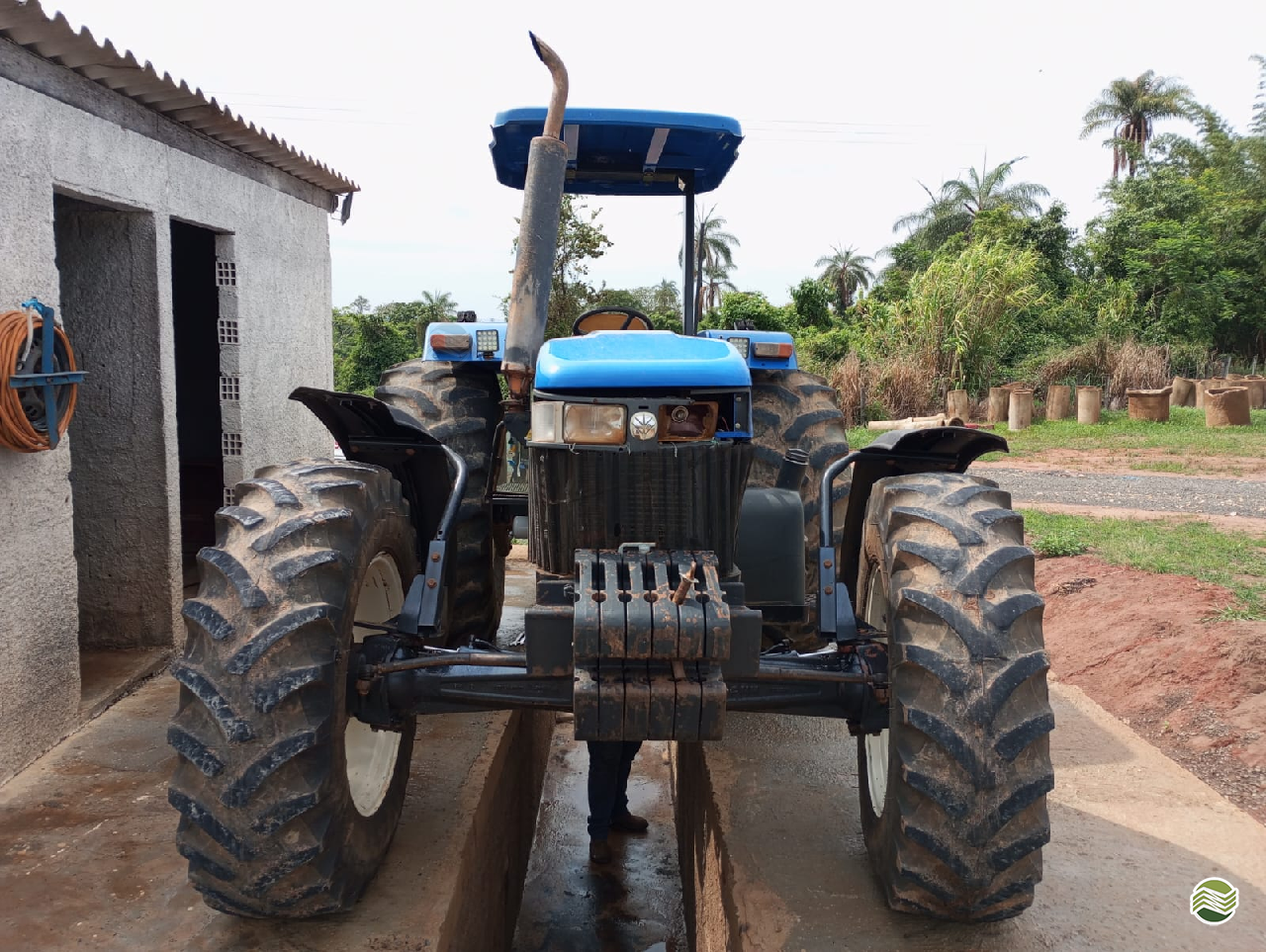 TRATOR NEW HOLLAND NEW 7630 Tração 4x4 Terraverde Rental - SP CASA BRANCA SÃO PAULO SP