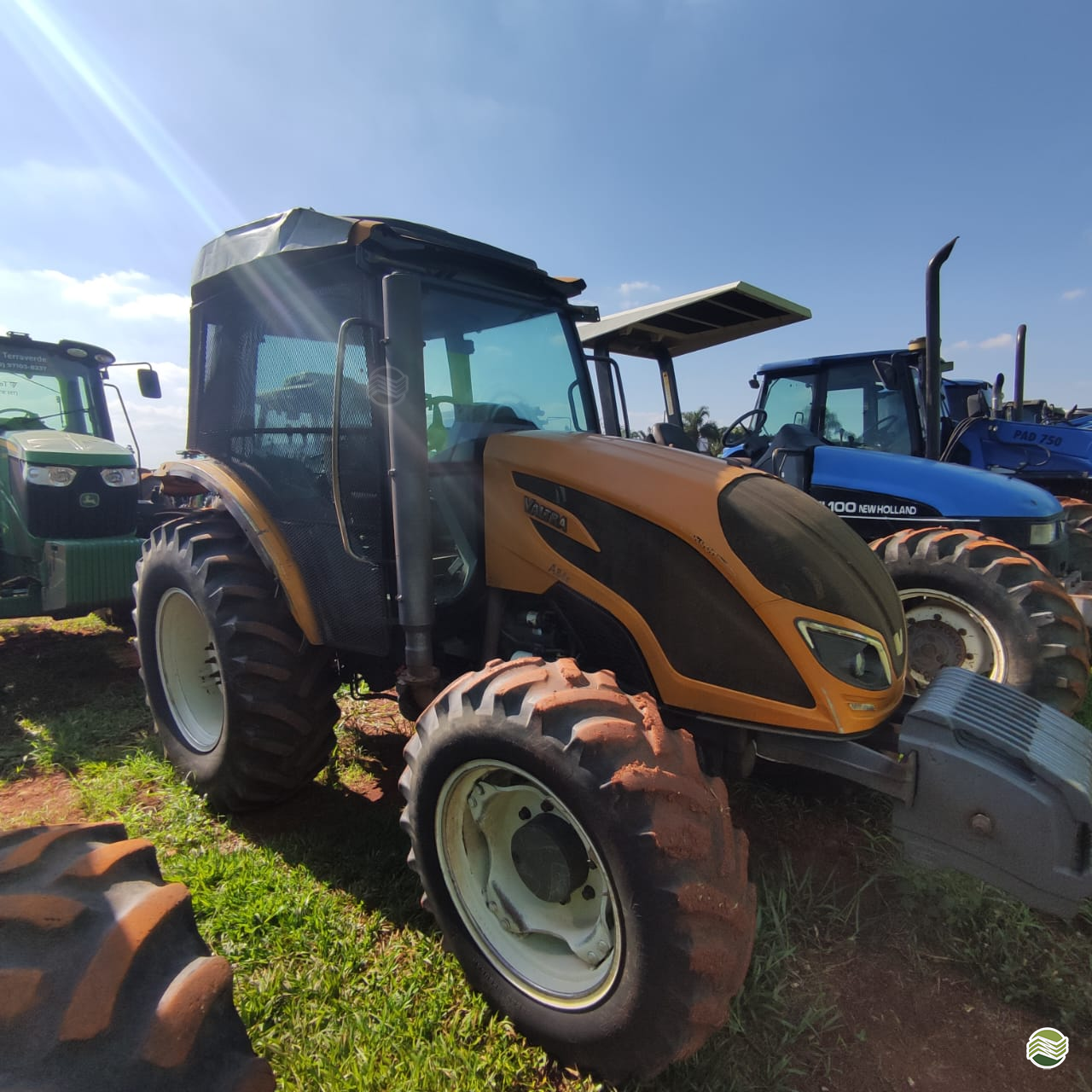 TRATOR VALTRA VALTRA A84 Tração 4x4 Terraverde Rental - SP CASA BRANCA SÃO PAULO SP