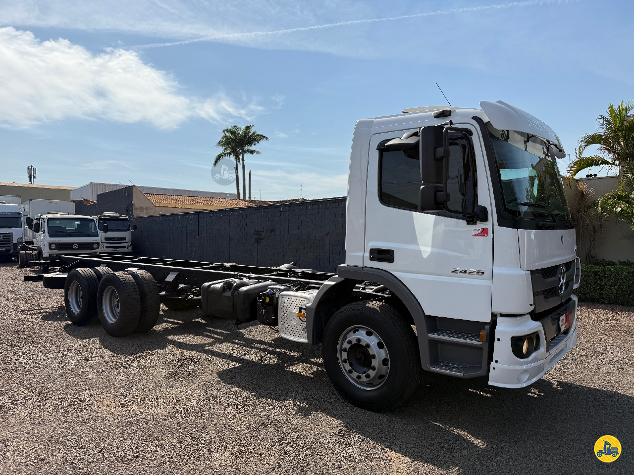 CAMINHAO MERCEDES-BENZ MB 2426 Chassis Truck 6x2 Jaime Caminhões RIBEIRAO PRETO SÃO PAULO SP