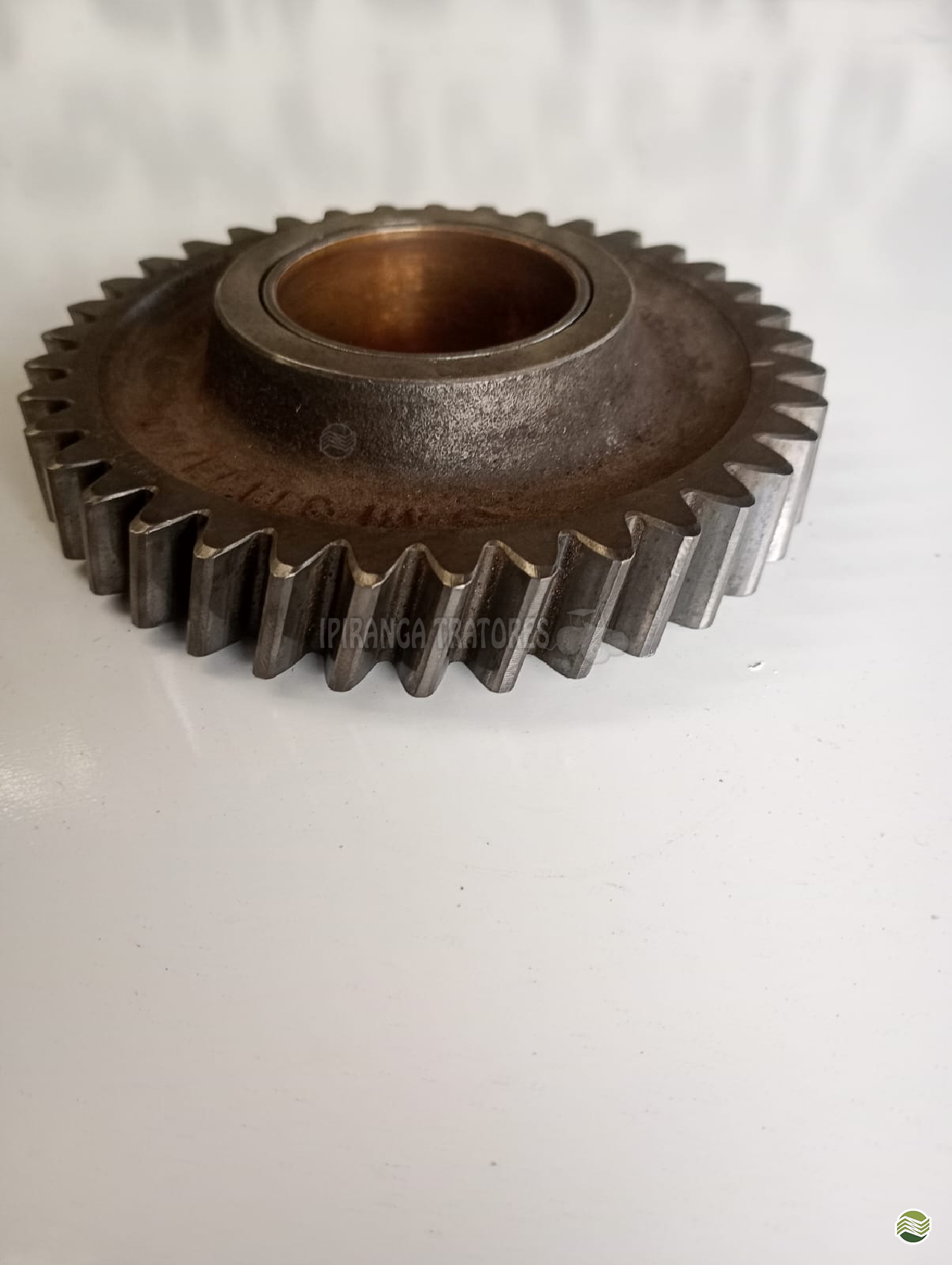 ENGRENAGEM PONTA CONTRA BALANÇO MASSEY FERGUSON  (37 DENTES) USADA    70991042    /   31171740