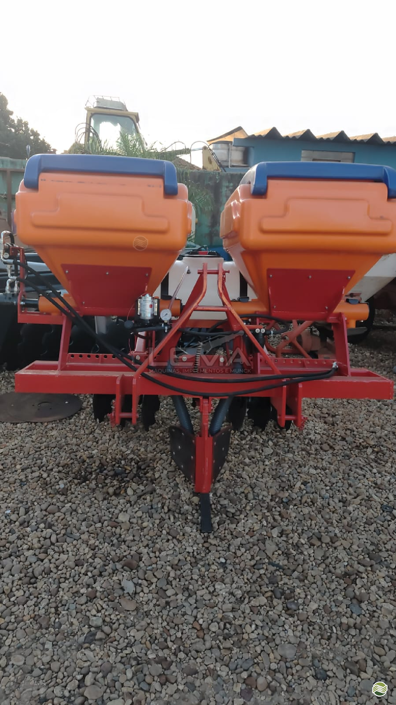 IMPLEMENTOS AGRICOLAS CULTIVADOR 1 LINHA ADUBADOR Lema Máquinas e Implementos Agricolas PENAPOLIS SÃO PAULO SP