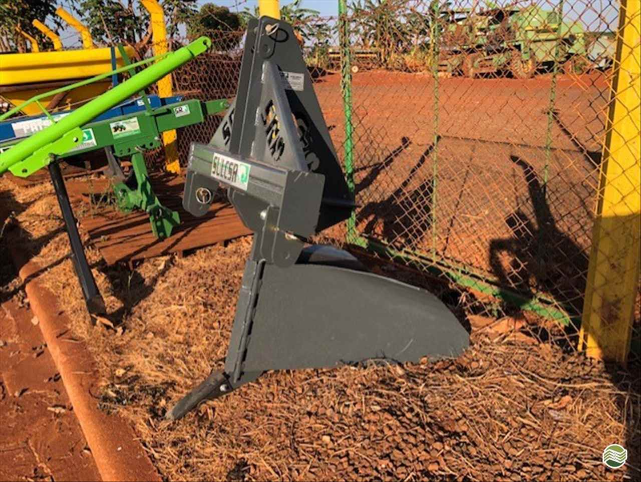 IMPLEMENTOS AGRICOLAS SULCADOR 1 LINHA Carlos Tratores SP GUAIRA SÃO PAULO SP