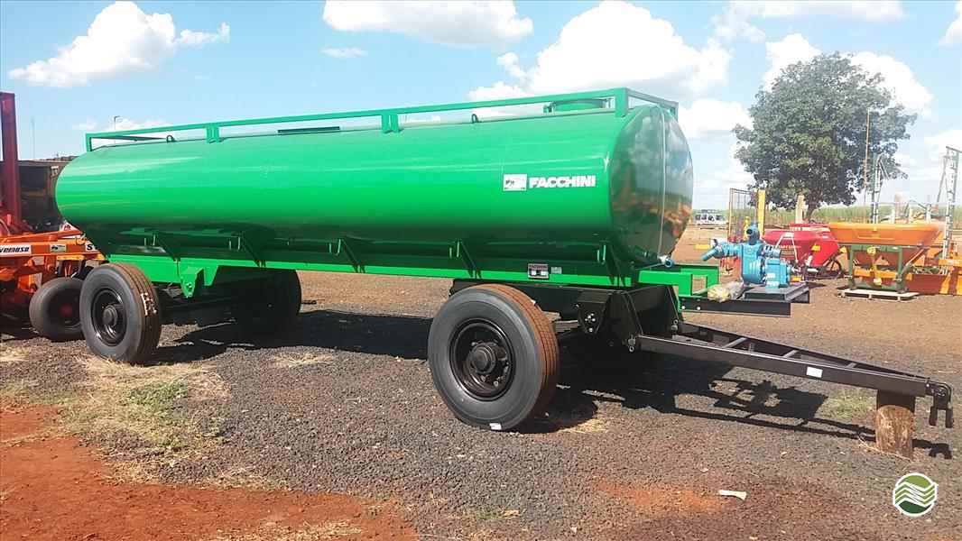 IMPLEMENTOS AGRICOLAS CARRETA TANQUE TANQUE 10500 LITROS Carlos Tratores SP GUAIRA SÃO PAULO SP