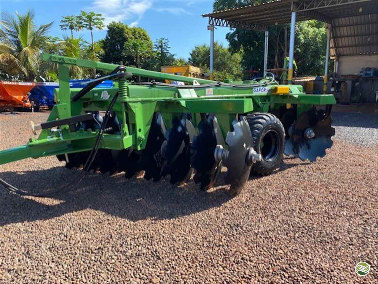 IMPLEMENTOS AGRICOLAS GRADE ARADORA ARADORA 16 DISCOS Carlos Tratores SP GUAIRA SÃO PAULO SP