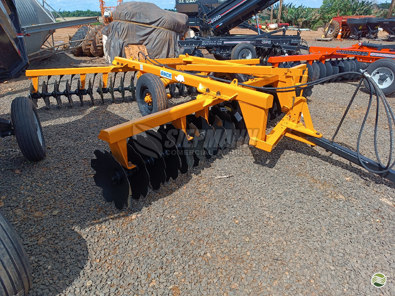 IMPLEMENTOS AGRICOLAS GRADE INTERMEDIÁRIA INTERMEDIÁRIA 48 DISCOS Siepmann Implementos Agrícolas INDEPENDENCIA RIO GRANDE DO SUL RS