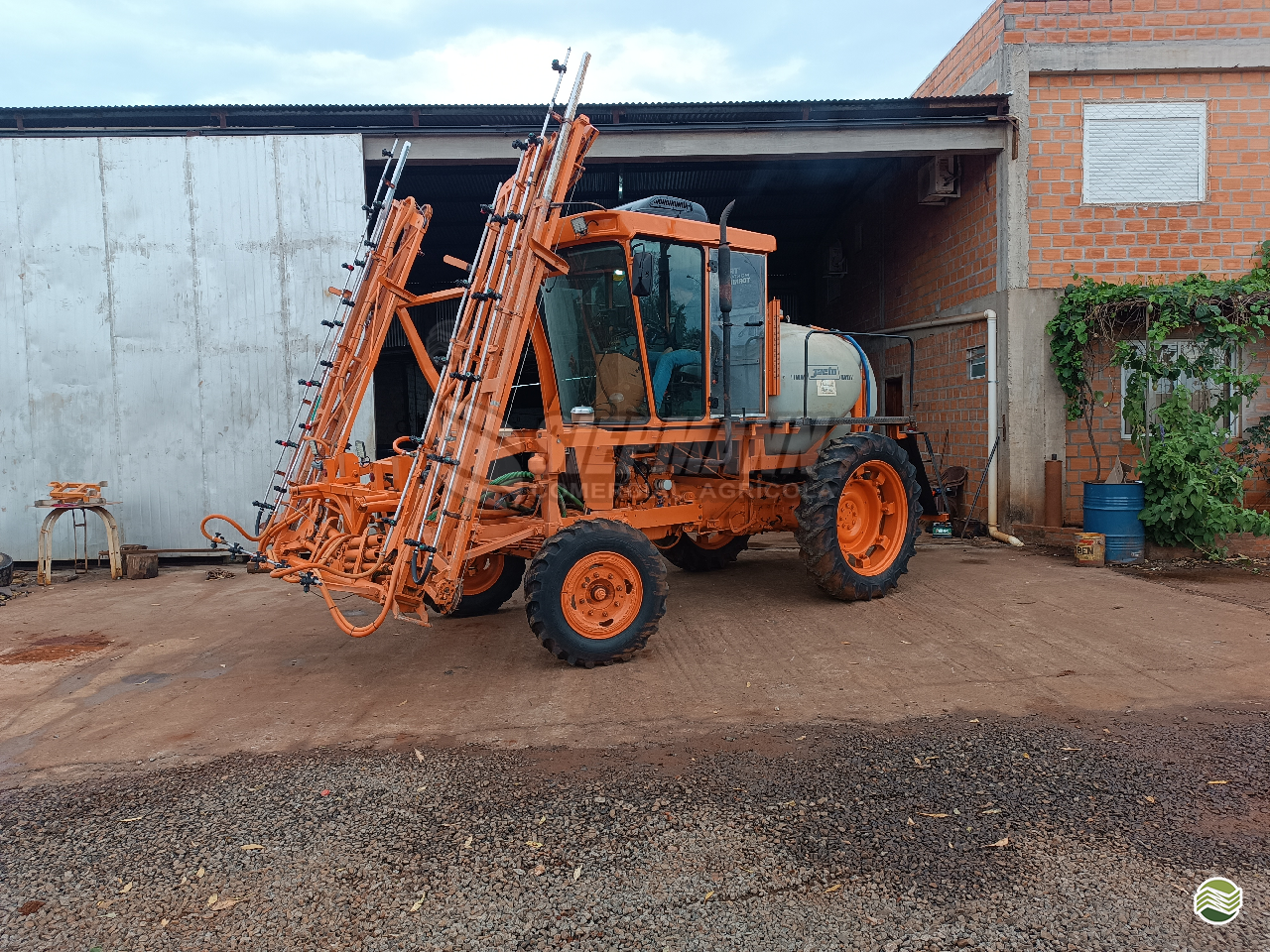 PULVERIZADOR MR SYSTEM MR SYSTEM NORMAL Tração 4x2 Siepmann Implementos Agrícolas INDEPENDENCIA RIO GRANDE DO SUL RS