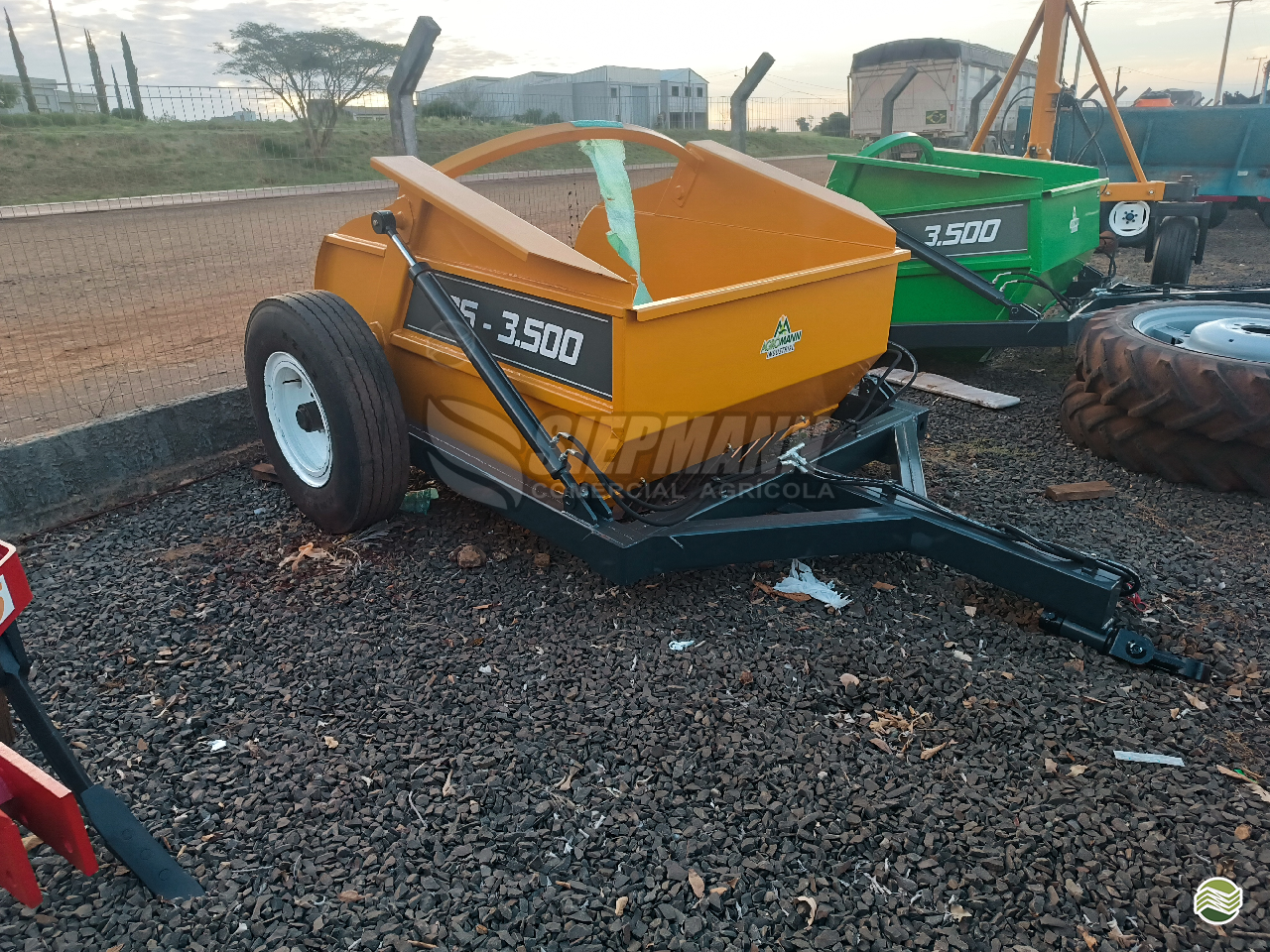 IMPLEMENTOS AGRICOLAS SCRAPER RASPADEIRA AGRÍCOLA Siepmann Implementos Agrícolas INDEPENDENCIA RIO GRANDE DO SUL RS