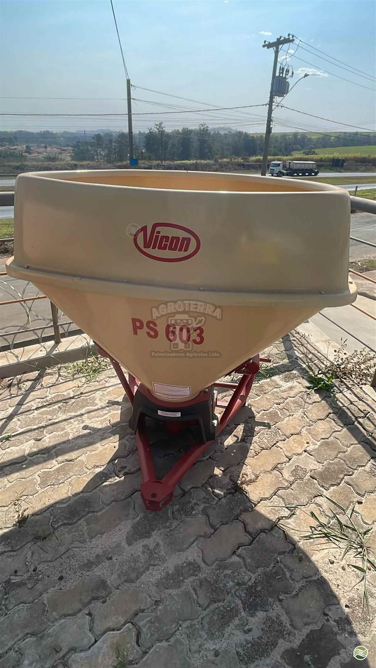 IMPLEMENTOS AGRICOLAS ADUBADOR ADUBADOR DE SOQUEIRA Agroterra Pulverizadores ARARAS SÃO PAULO SP