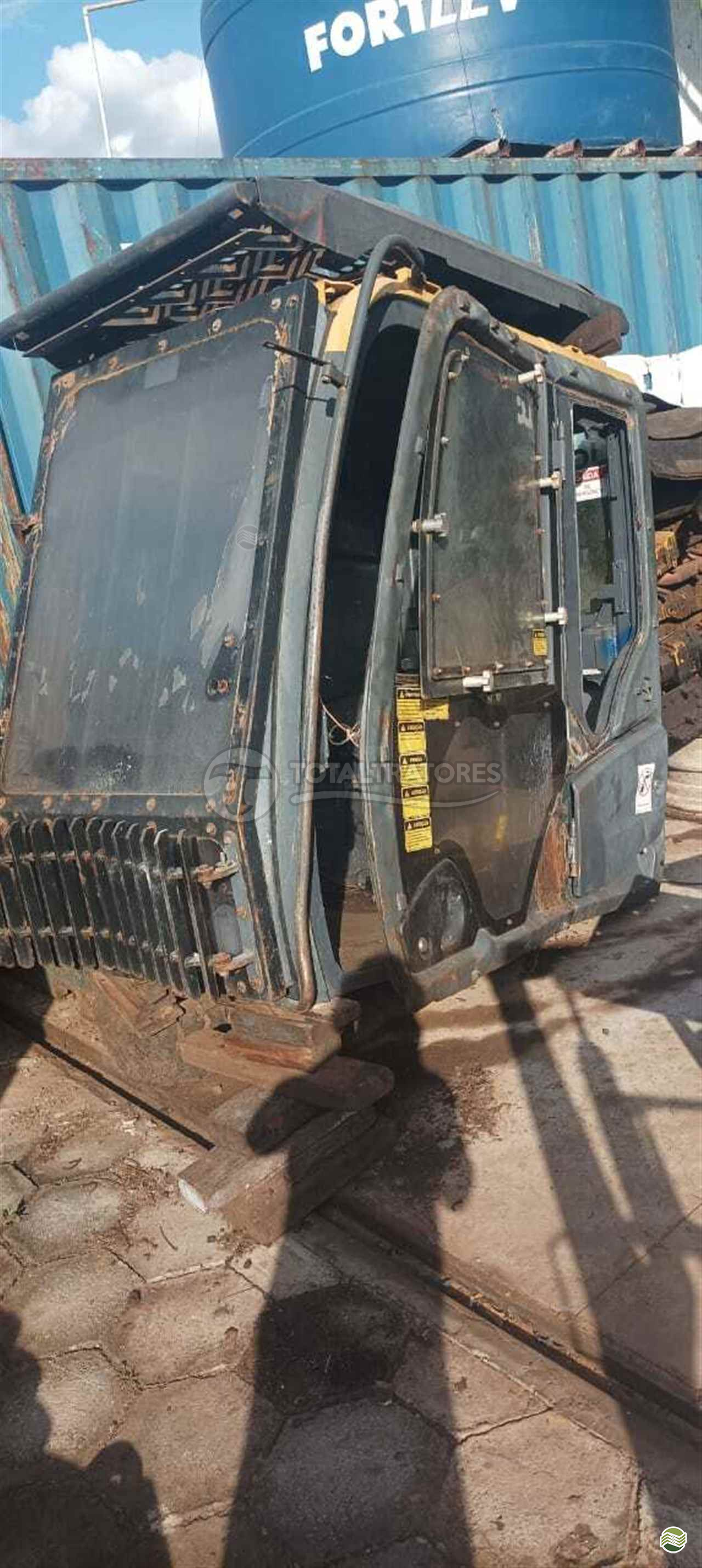 ESCAVADEIRA JOHN DEERE 350G LC Total Tratores PATOS DE MINAS MINAS GERAIS MG