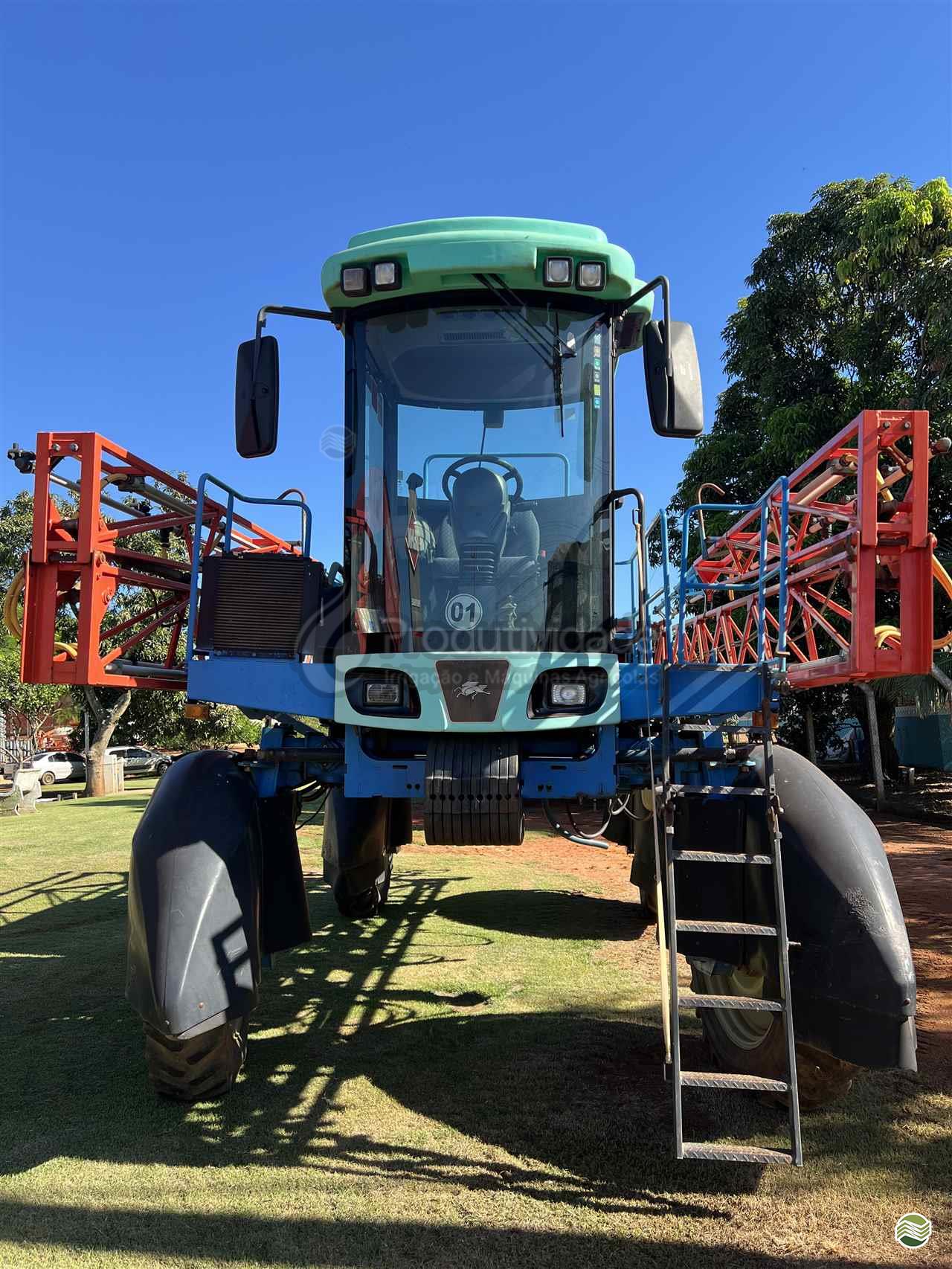 PULVERIZADOR KUHN Boxer 2000 H Produtividade Irrigação e Máquinas Agrícolas PRIMAVERA DO LESTE MATO GROSSO MT