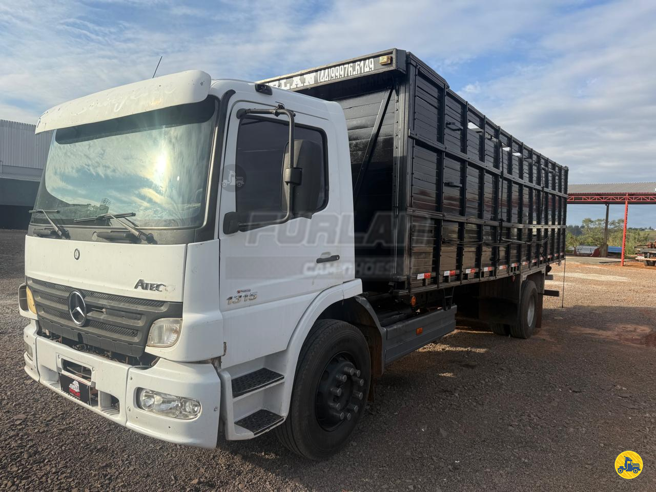 CAMINHAO MERCEDES-BENZ MB 1315 Boiadeiro Toco 4x2 Furlan Caminhões UMUARAMA PARANÁ PR